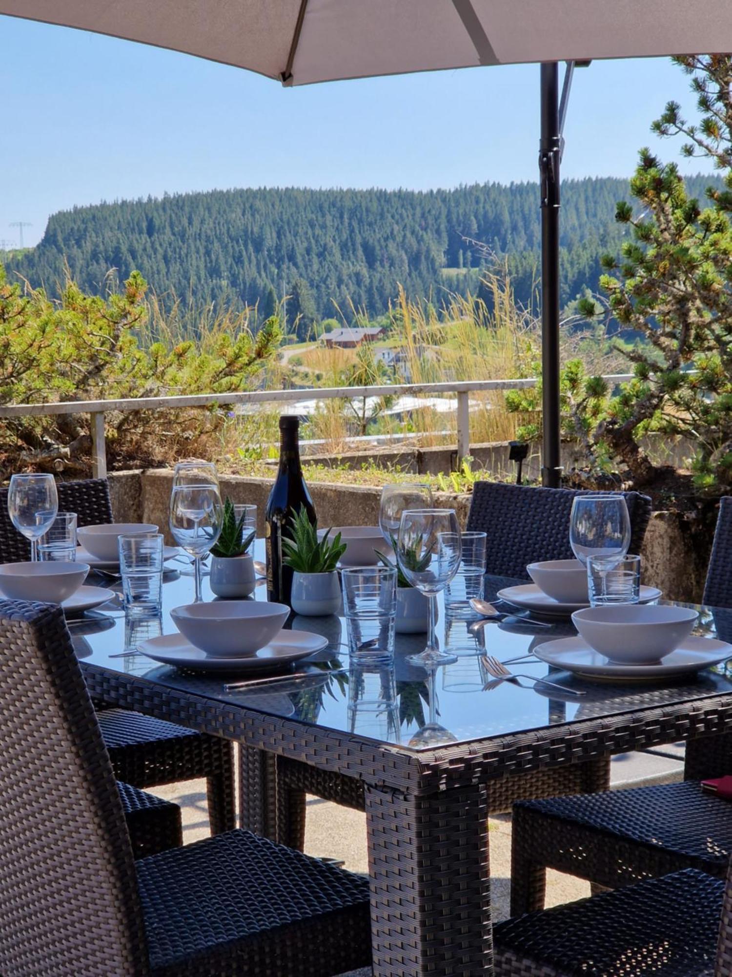 Grosse Terrasse, Netflix, 5Min Zum Skilift, 6 Personen, Waldnah, Schonach im Schwarzwald Esterno foto